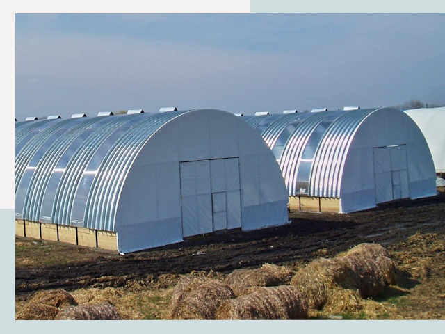 Сельскохозяйственные здания в Кингисеппе