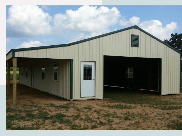 Строительство конюшен в Кингисеппе