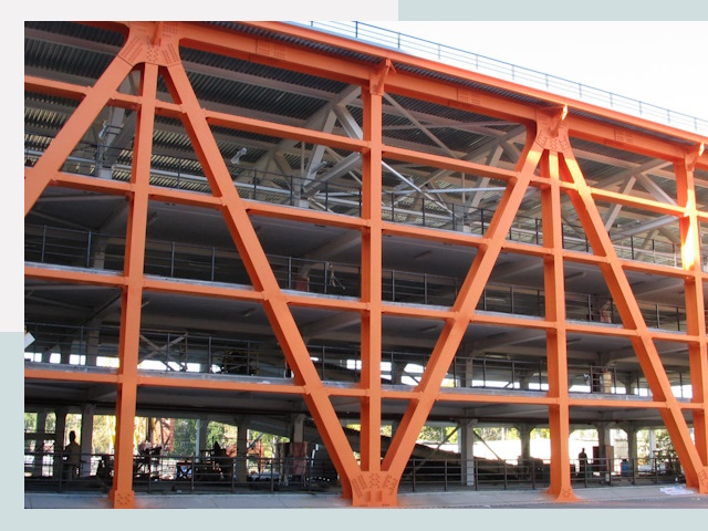 Многоуровневые паркинги в Кингисепп от 623 руб.