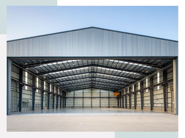 Большие ангары в Кингисеппе